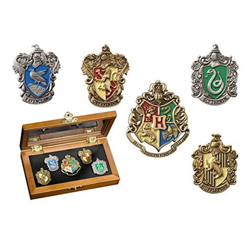 Harry Potter prémium minőségű 5 db-os kitűző szett fa dobozban